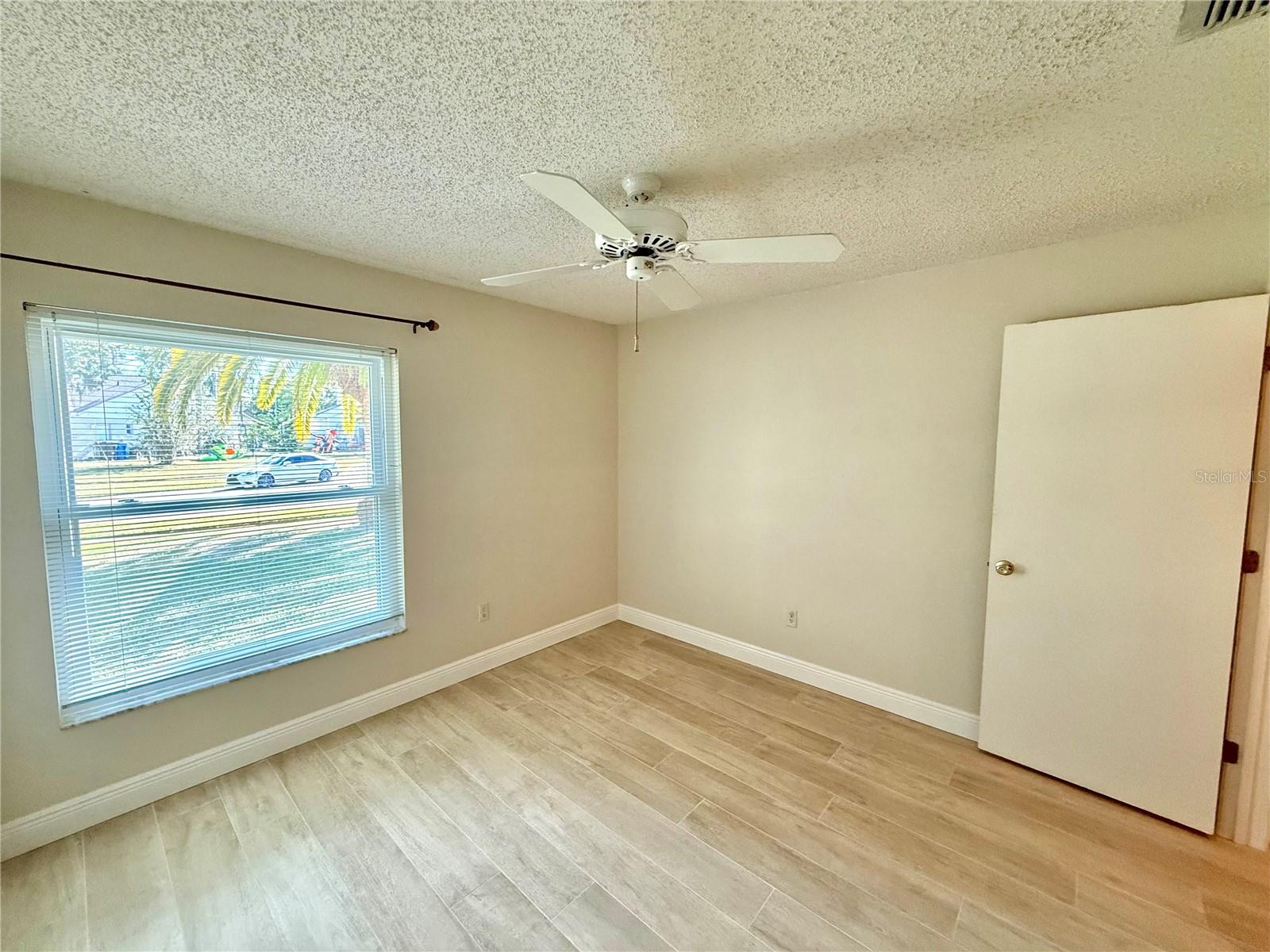COUNTRYWAY PRCL B TR 16 - Residential Lease