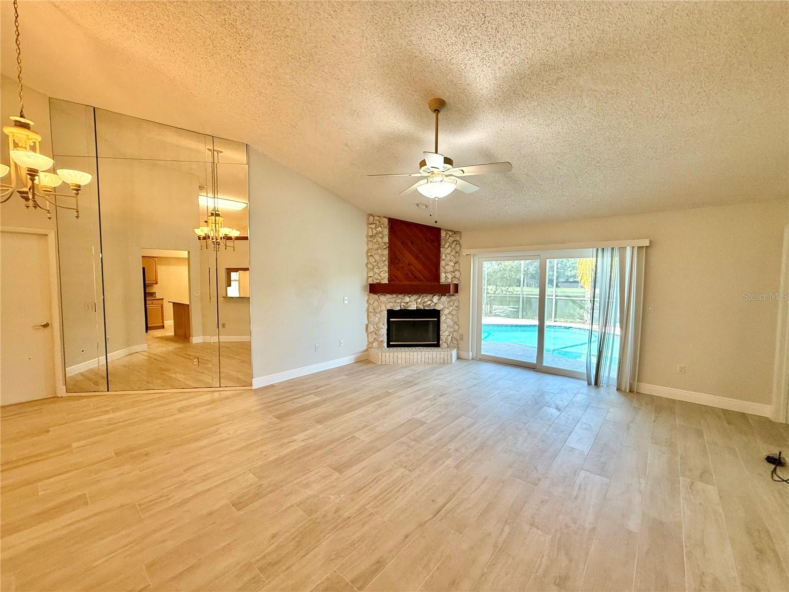 COUNTRYWAY PRCL B TR 16 - Residential Lease