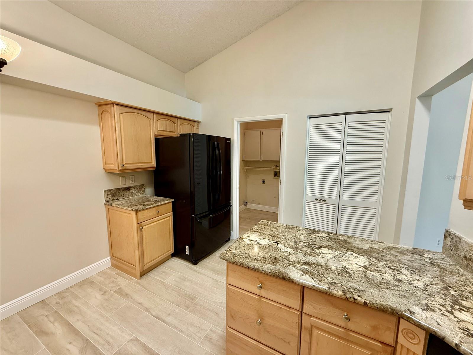 COUNTRYWAY PRCL B TR 16 - Residential Lease