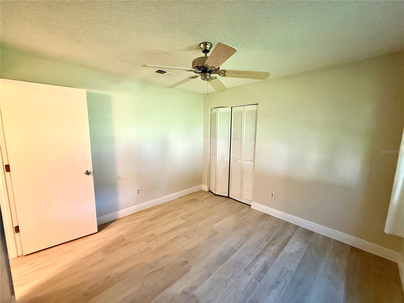 COUNTRYWAY PRCL B TR 16 - Residential Lease