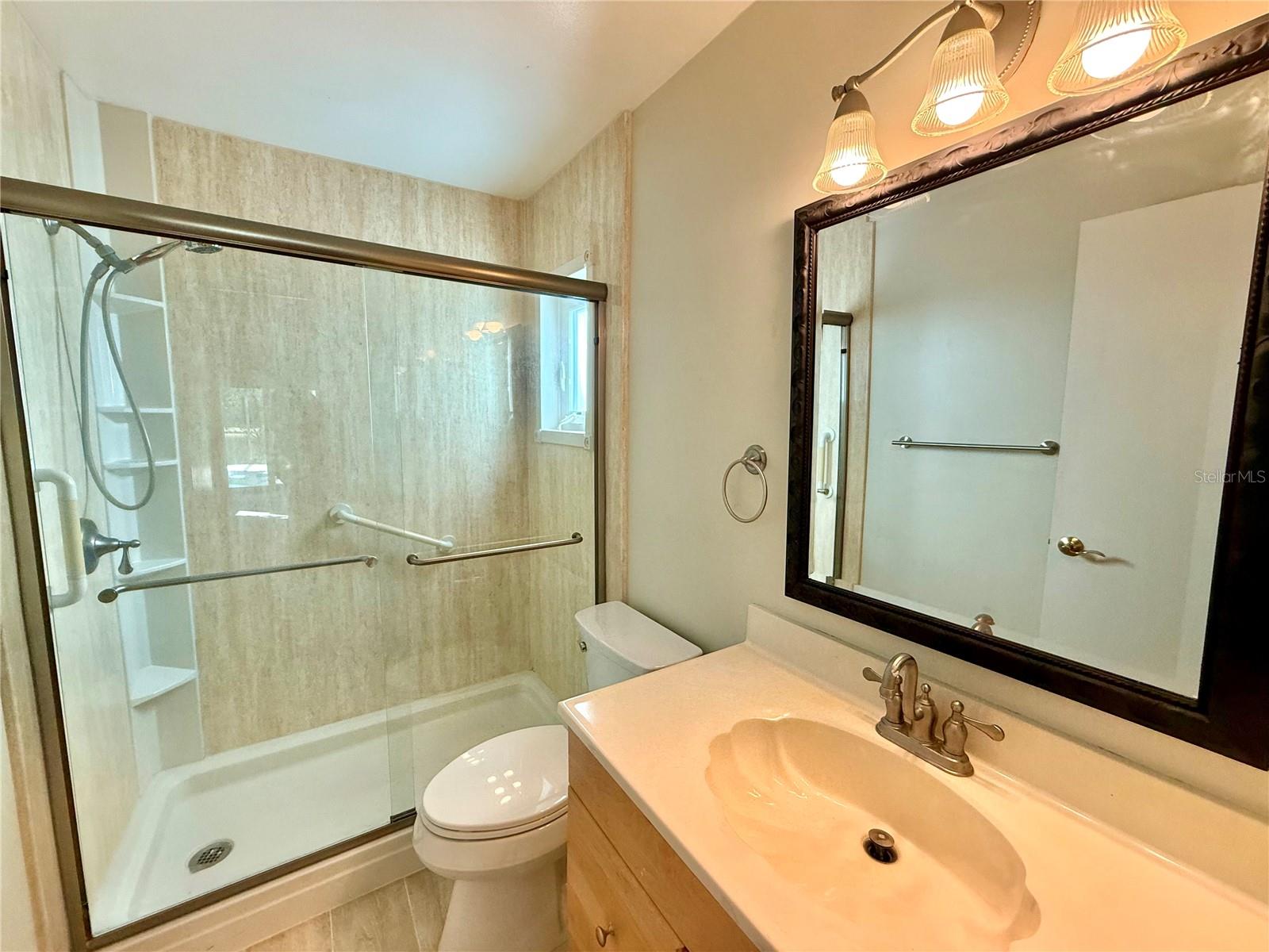 COUNTRYWAY PRCL B TR 16 - Residential Lease