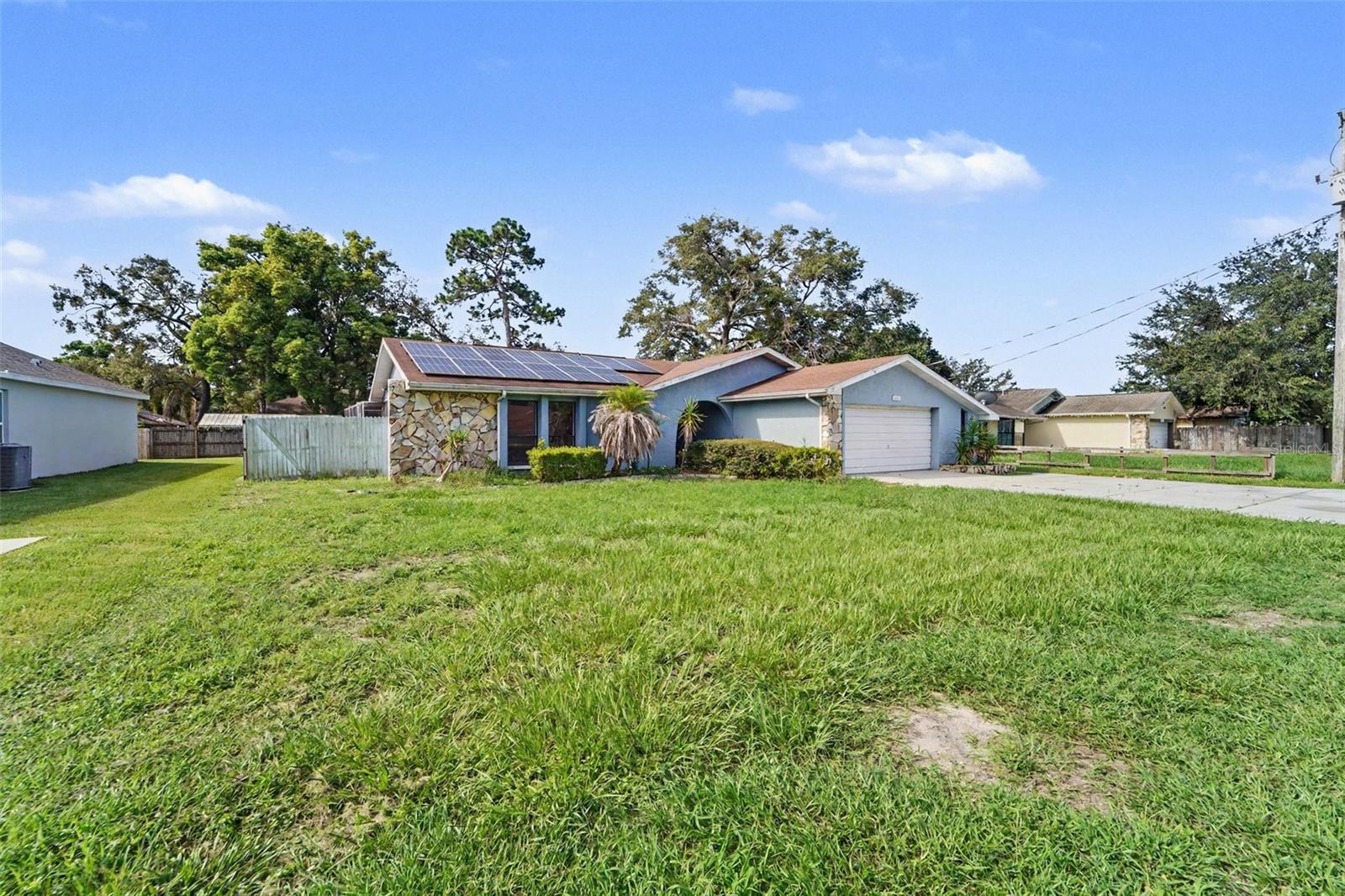 8422 SPRING HILL DRIVE