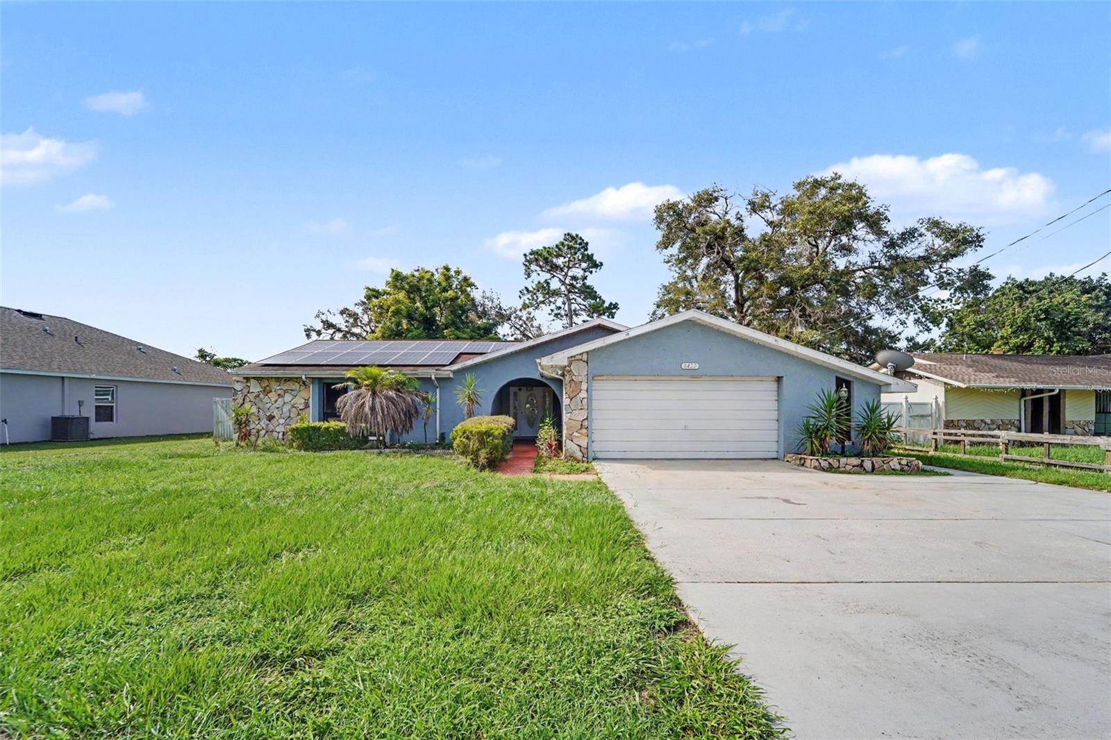 8422 SPRING HILL DRIVE