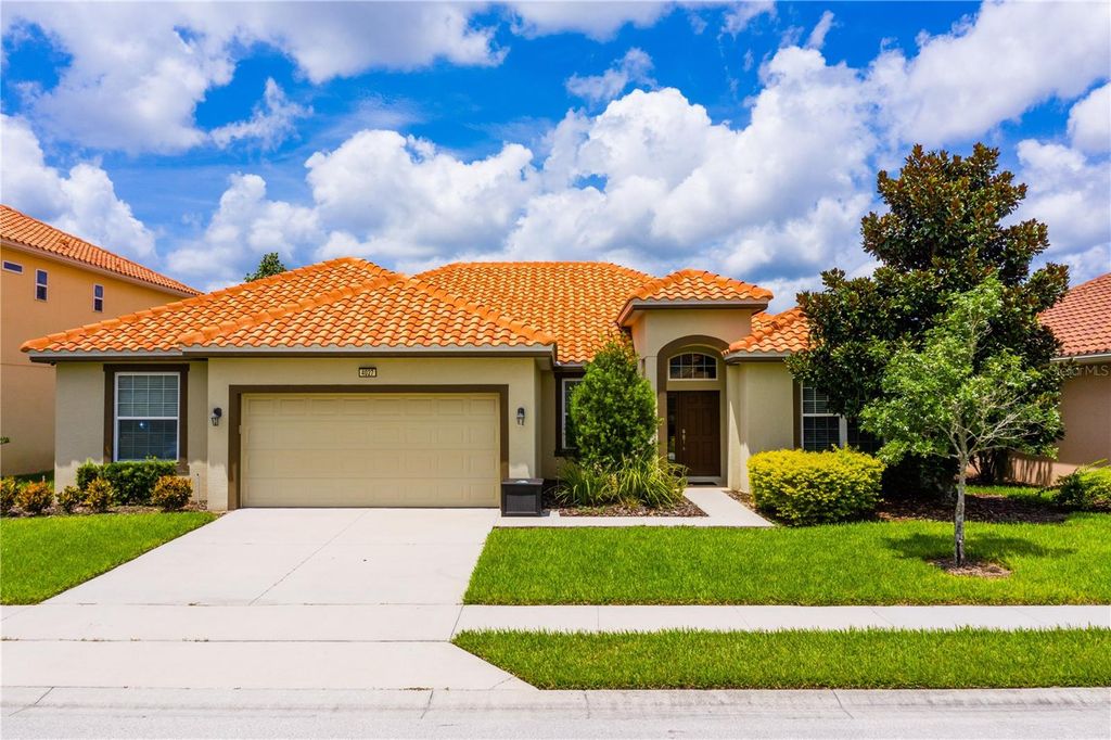 Photo of 4027 Oakrise Loop, Davenport, FL 33837 (MLS # O6380253)