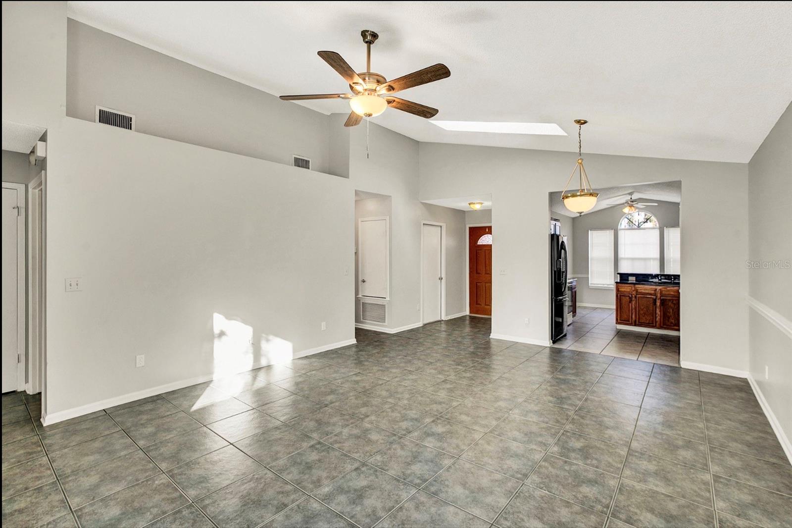 VILLAS AT CROSS CRK UNIT 1 - Residential