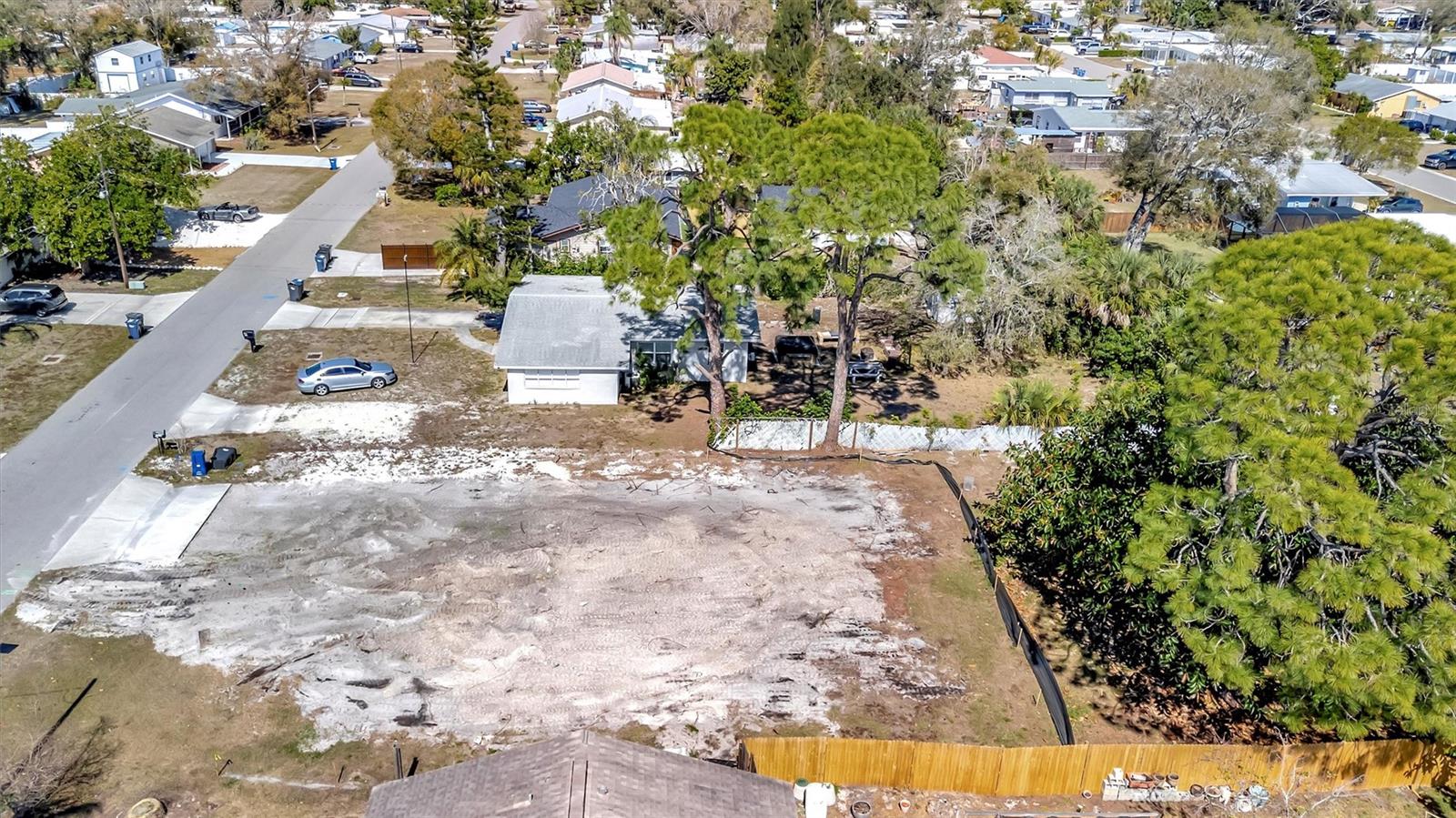 GULF TRAIL RANCHES - Land