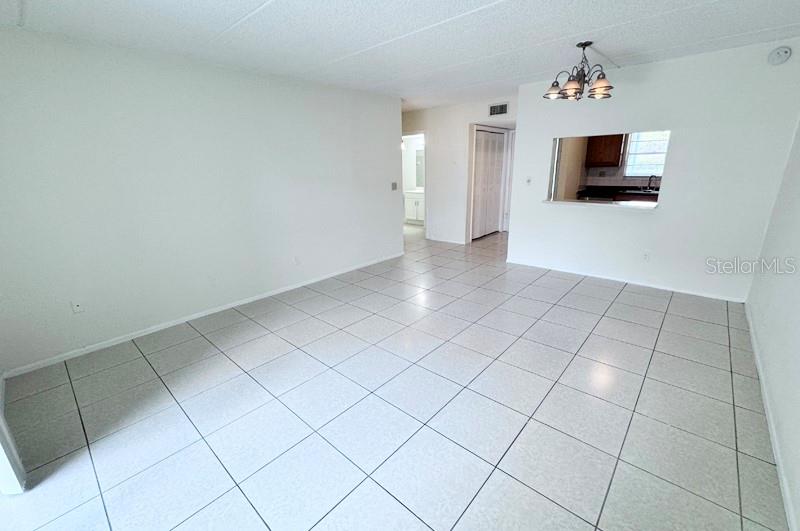 2856 SOMERSET PARK DRIVE 102