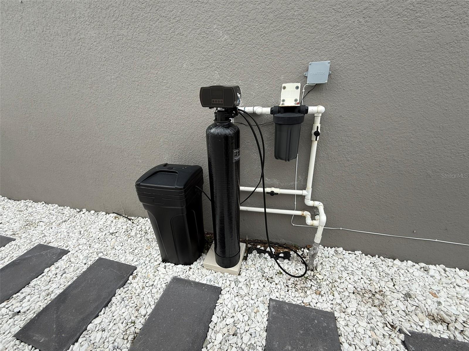 RIDGE/HLND MDWS - Residential Lease