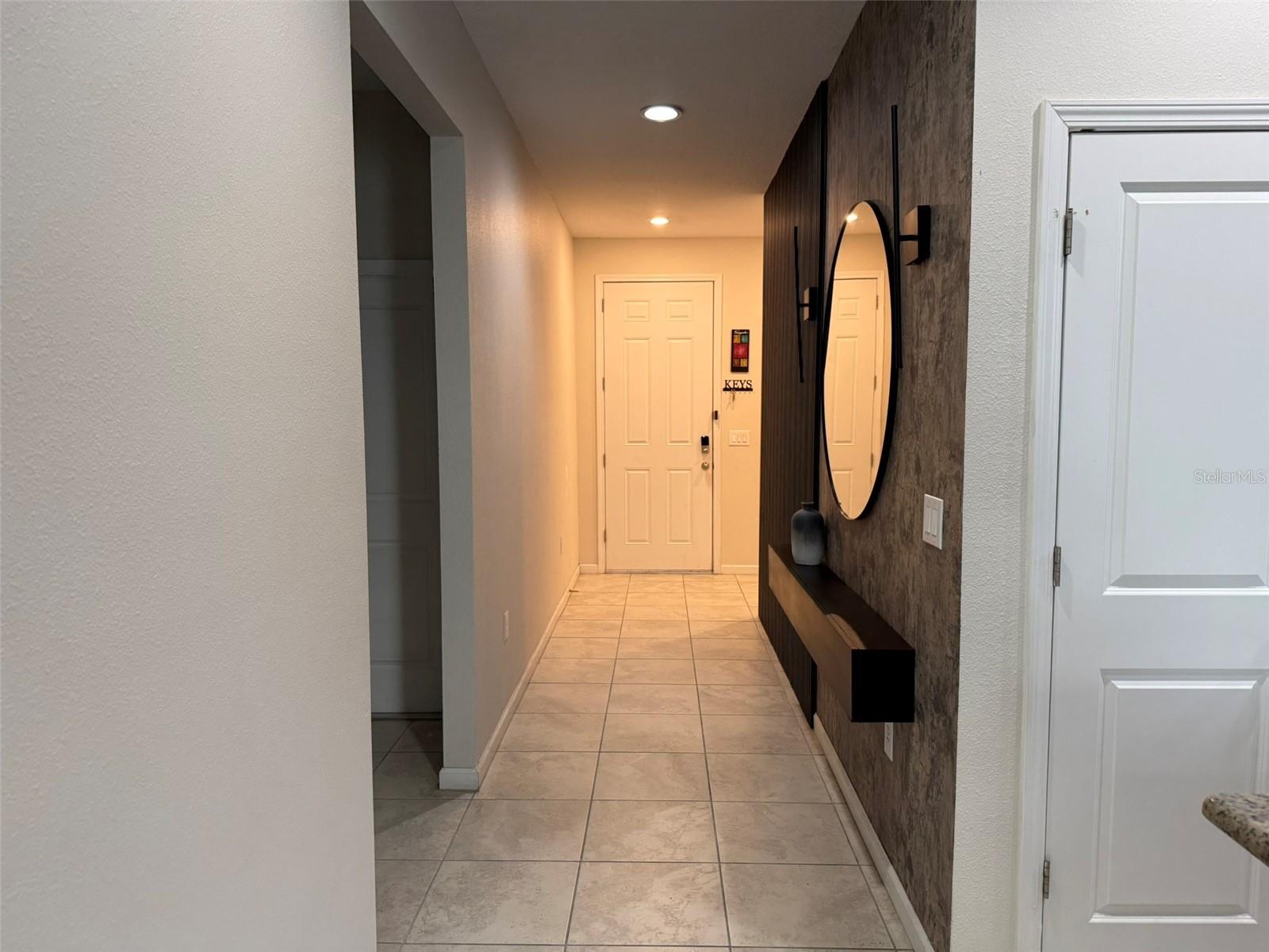 RIDGE/HLND MDWS - Residential Lease