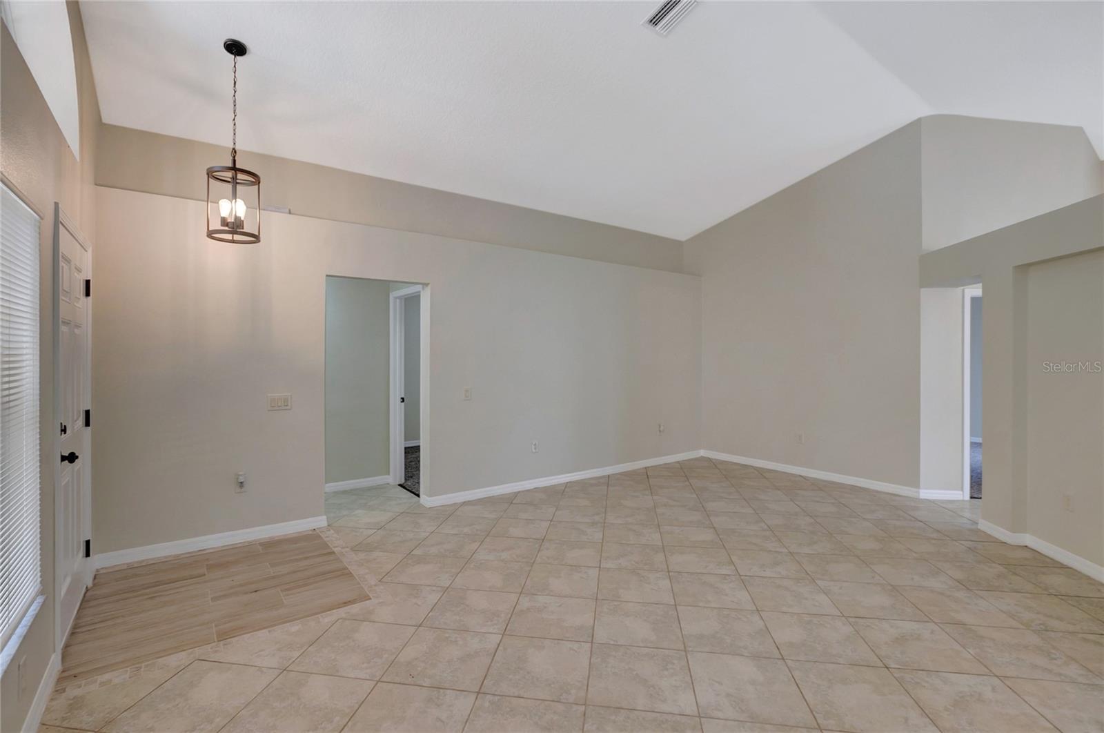 WELLINGTON NORTH AT BAY PARK - Residential