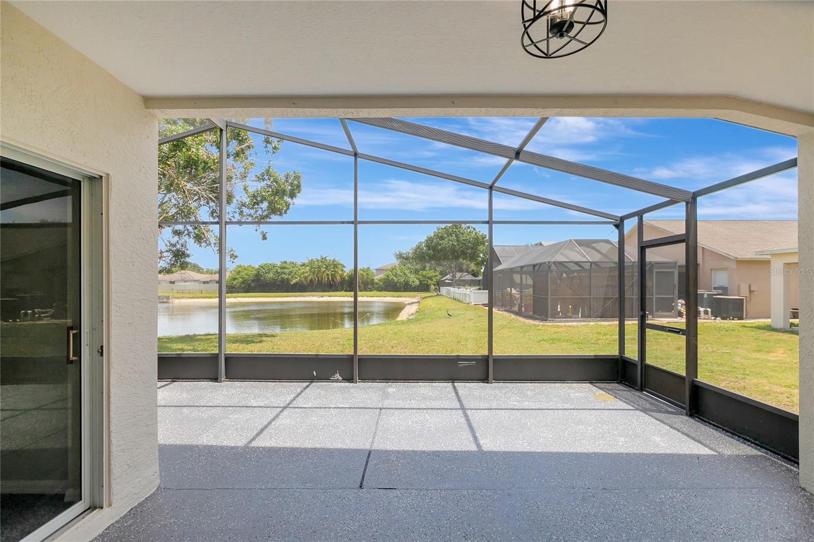 WELLINGTON NORTH AT BAY PARK - Residential