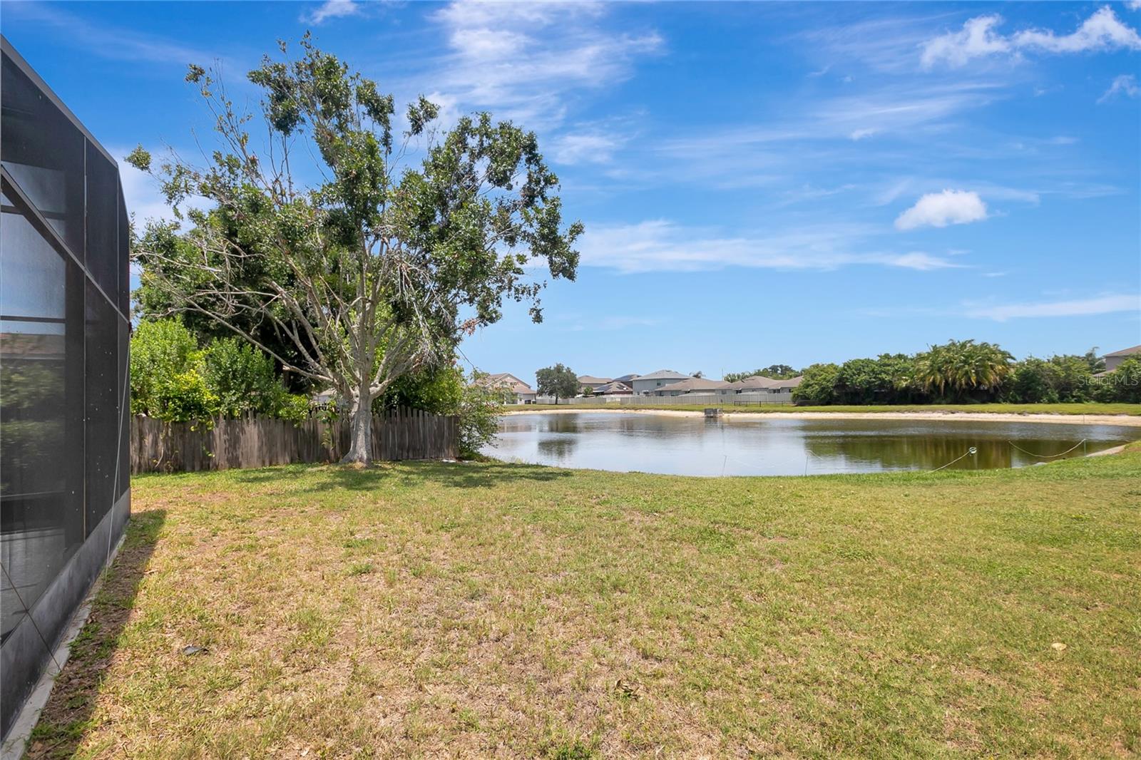 WELLINGTON NORTH AT BAY PARK - Residential