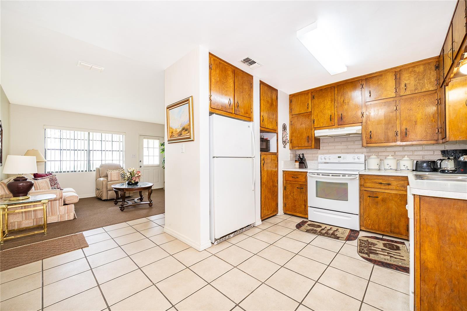 FLORIDA LAND & IMPROV CO ADD - Residential