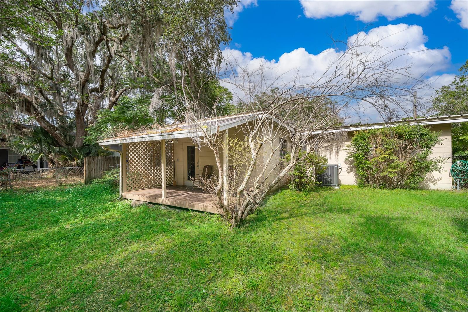 FLORIDA LAND & IMPROV CO ADD - Residential