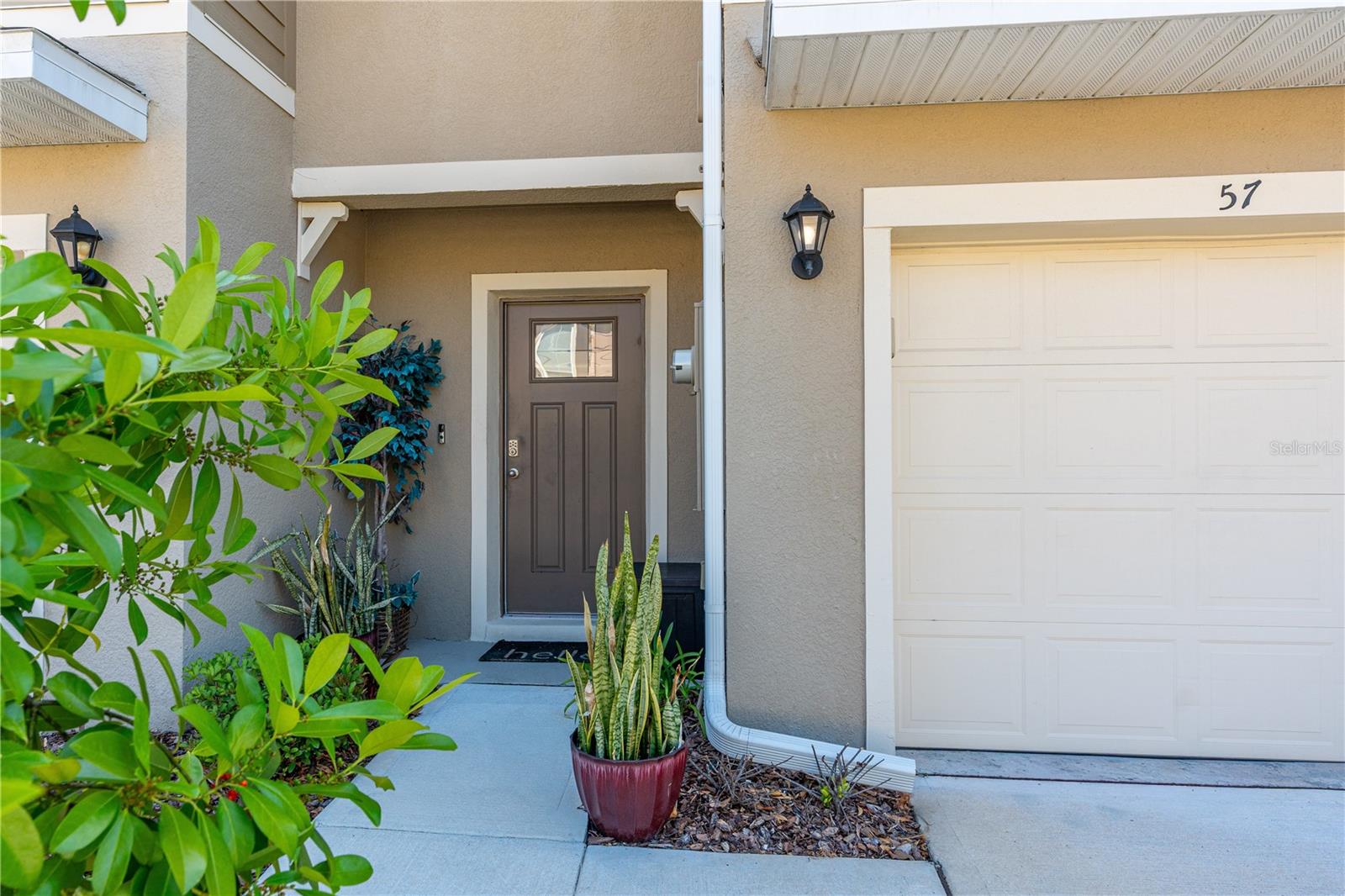 BELLA OAKS - Residential