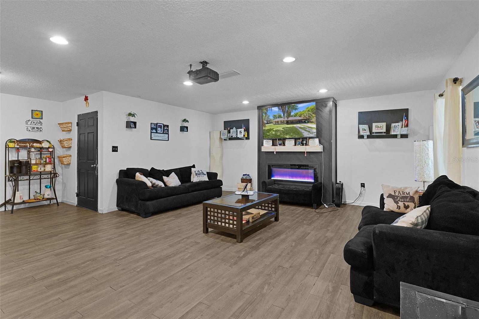 MOUNT DORA - Residential