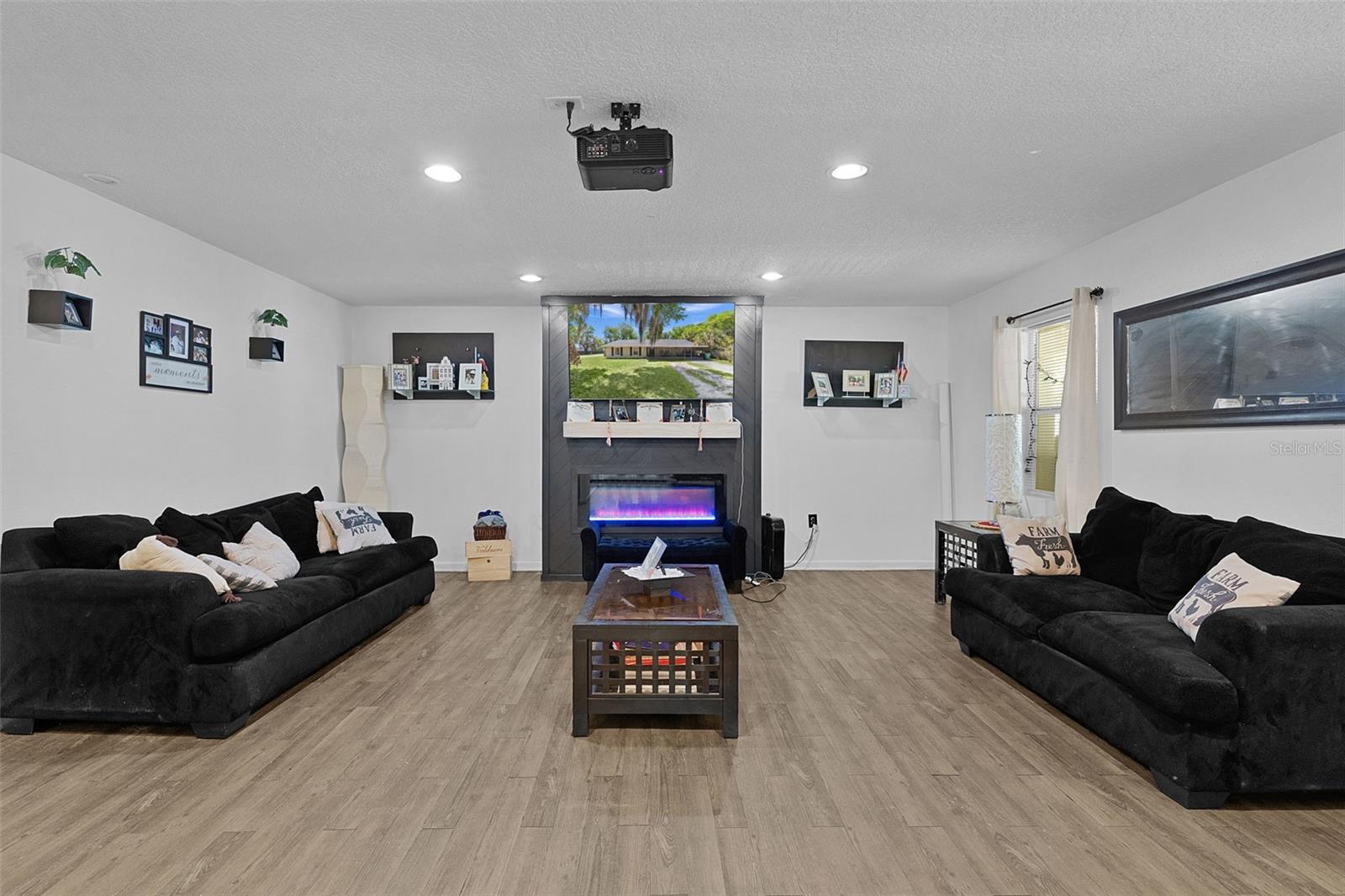 MOUNT DORA - Residential