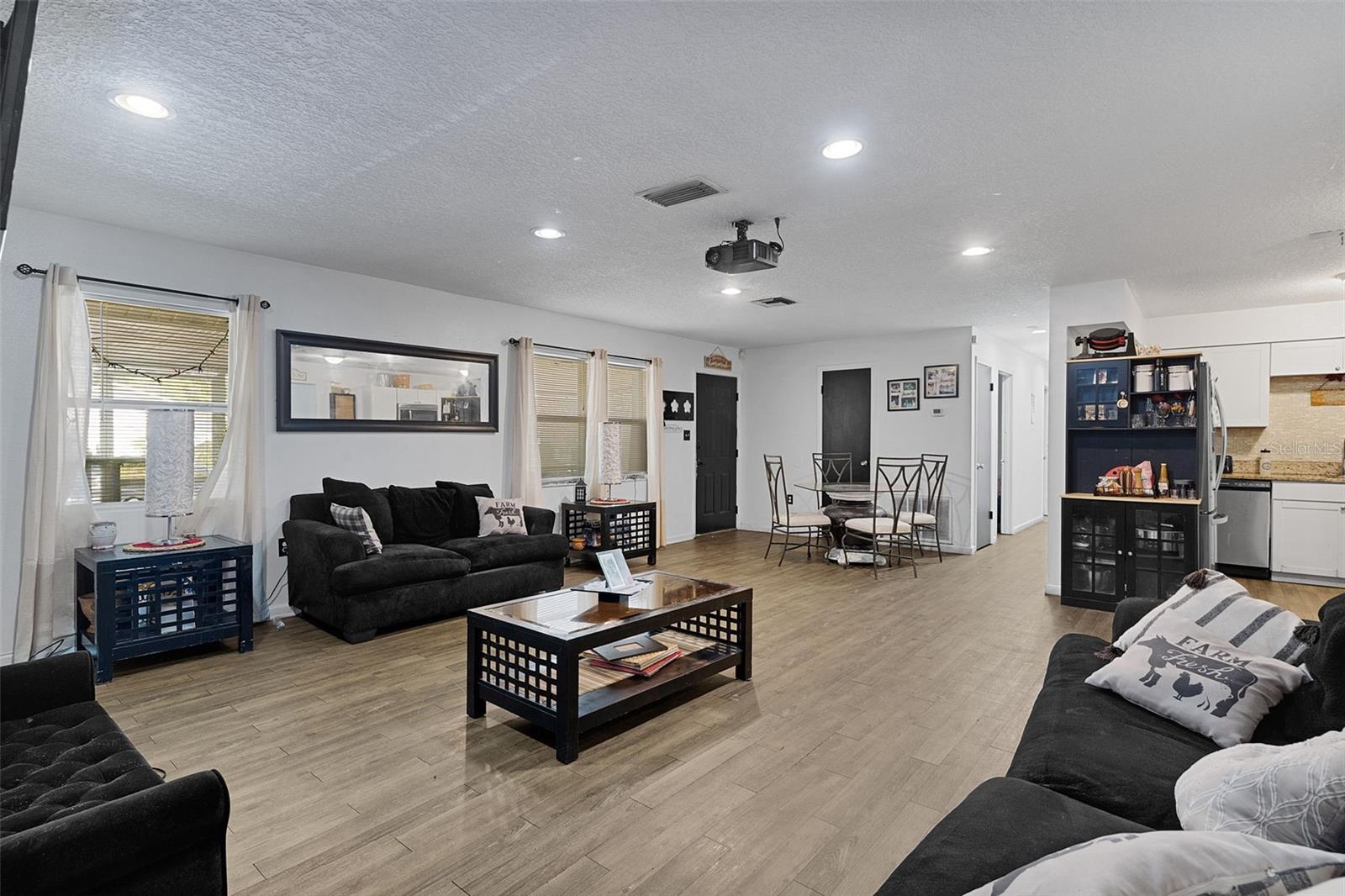 MOUNT DORA - Residential