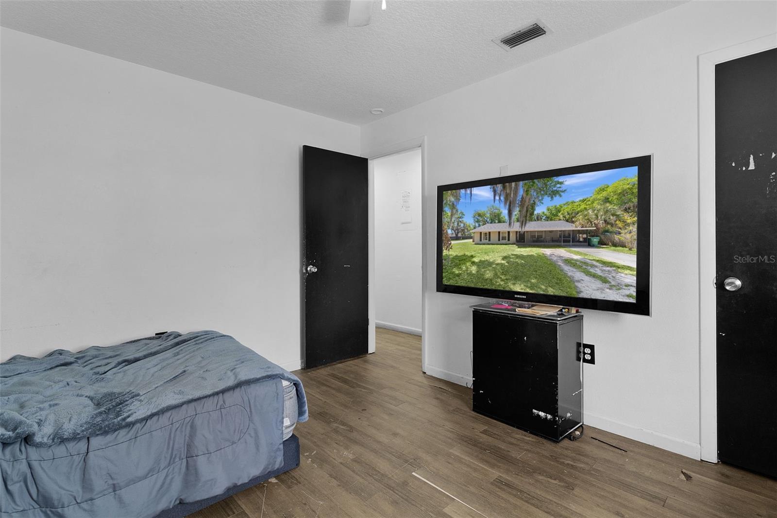 MOUNT DORA - Residential