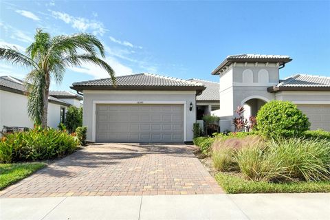 A home in SARASOTA