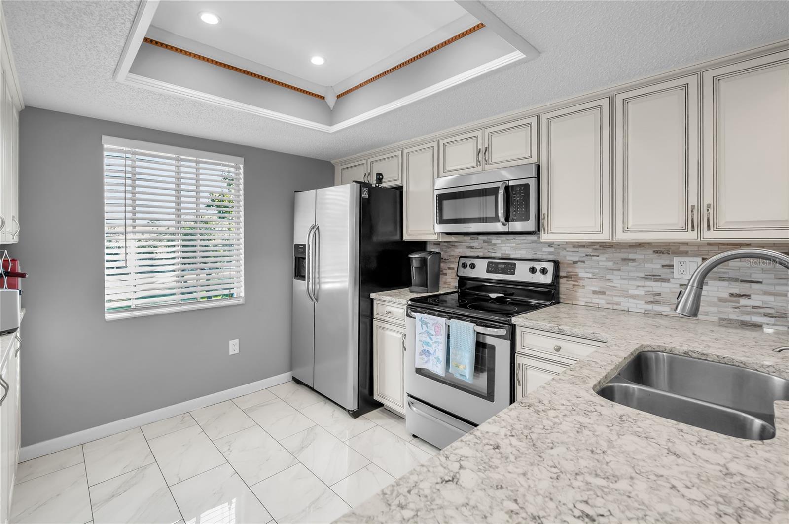 EAST LAKE WOODLANDS CYPRESS ESTATES - Residential