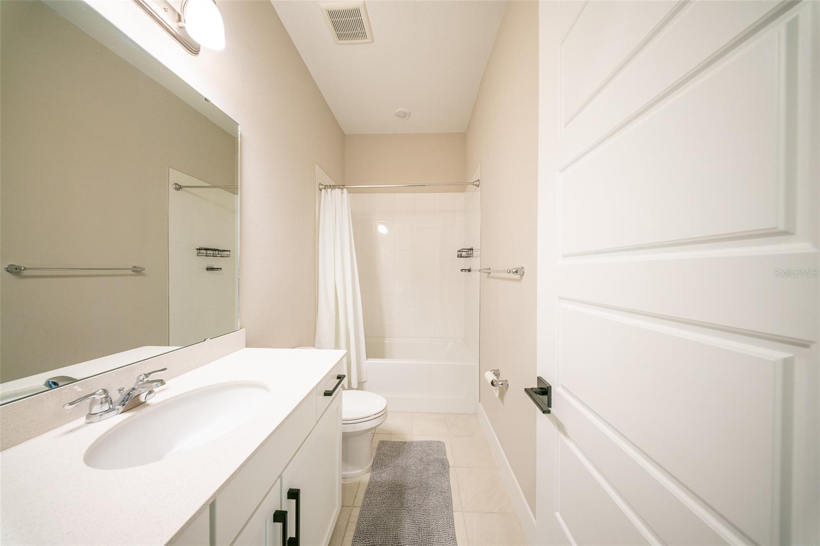 SILVERLEAF RESERVE/HAMLIN PH 2 - Residential Lease