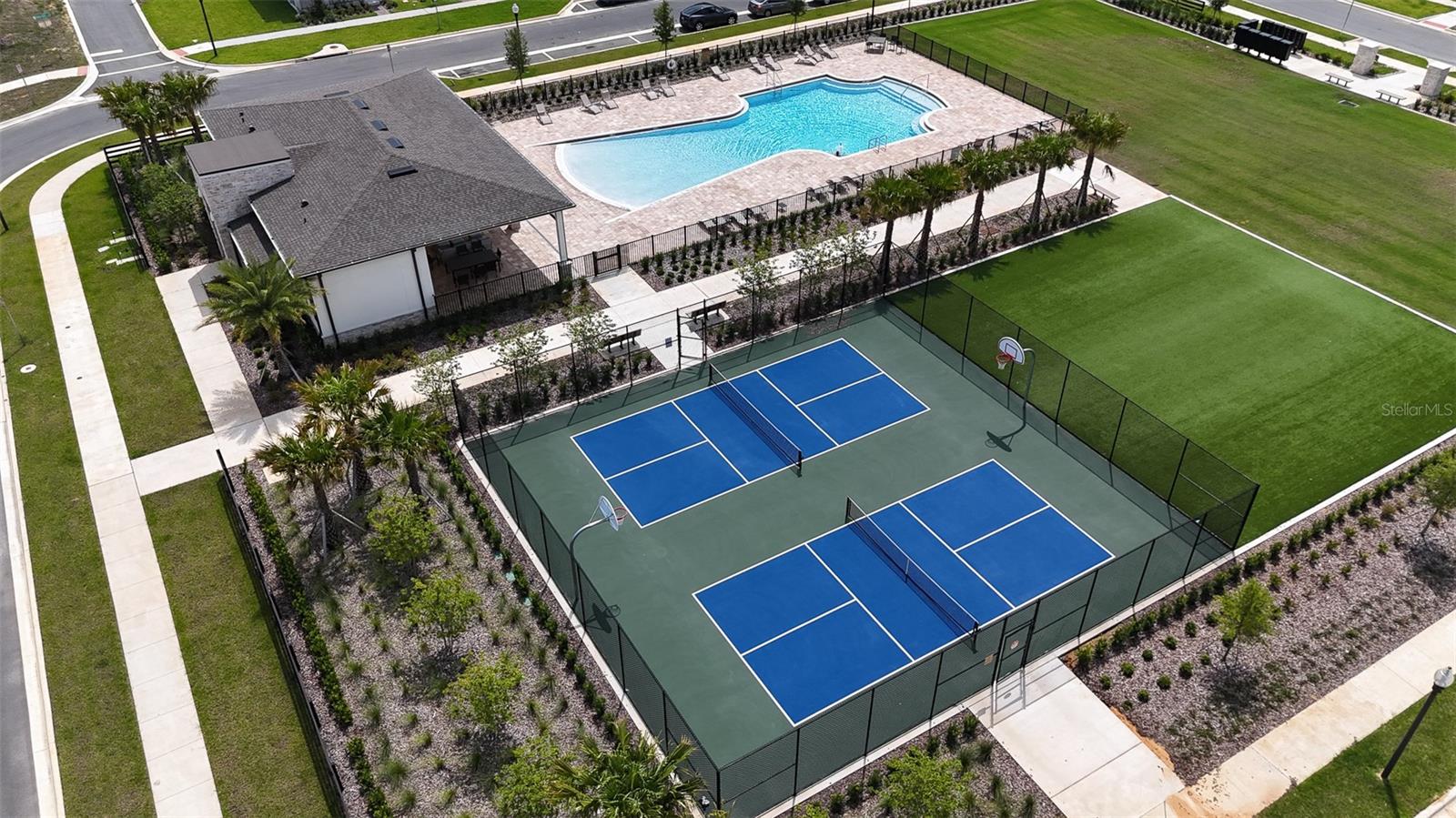 SILVERLEAF RESERVE/HAMLIN PH 2 - Residential Lease