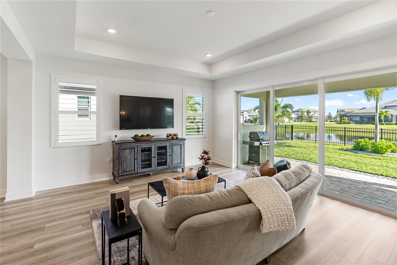 SWEETWATER AT LAKEWOOD RANCH PH I & II - Residential