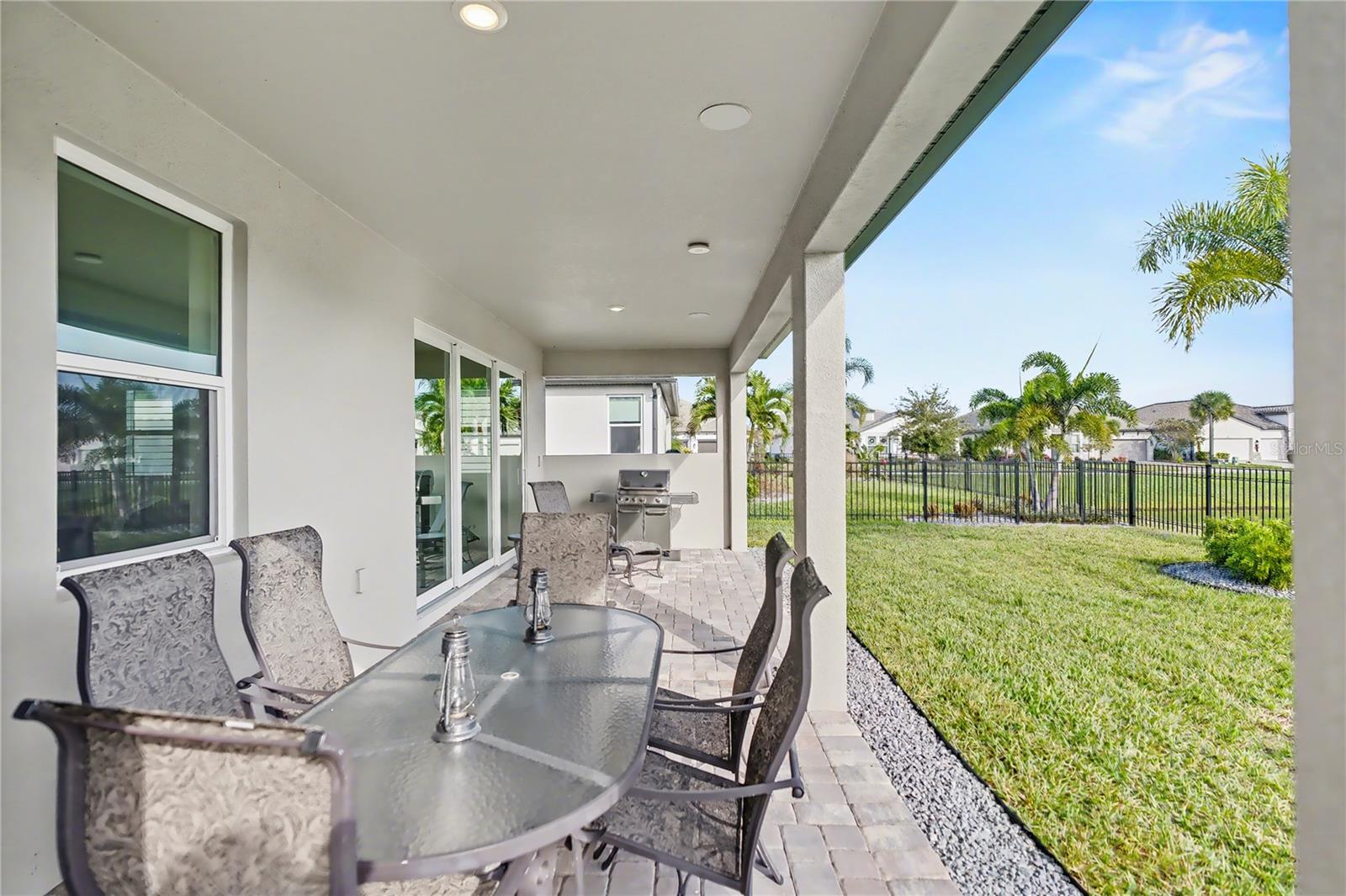 SWEETWATER AT LAKEWOOD RANCH PH I & II - Residential