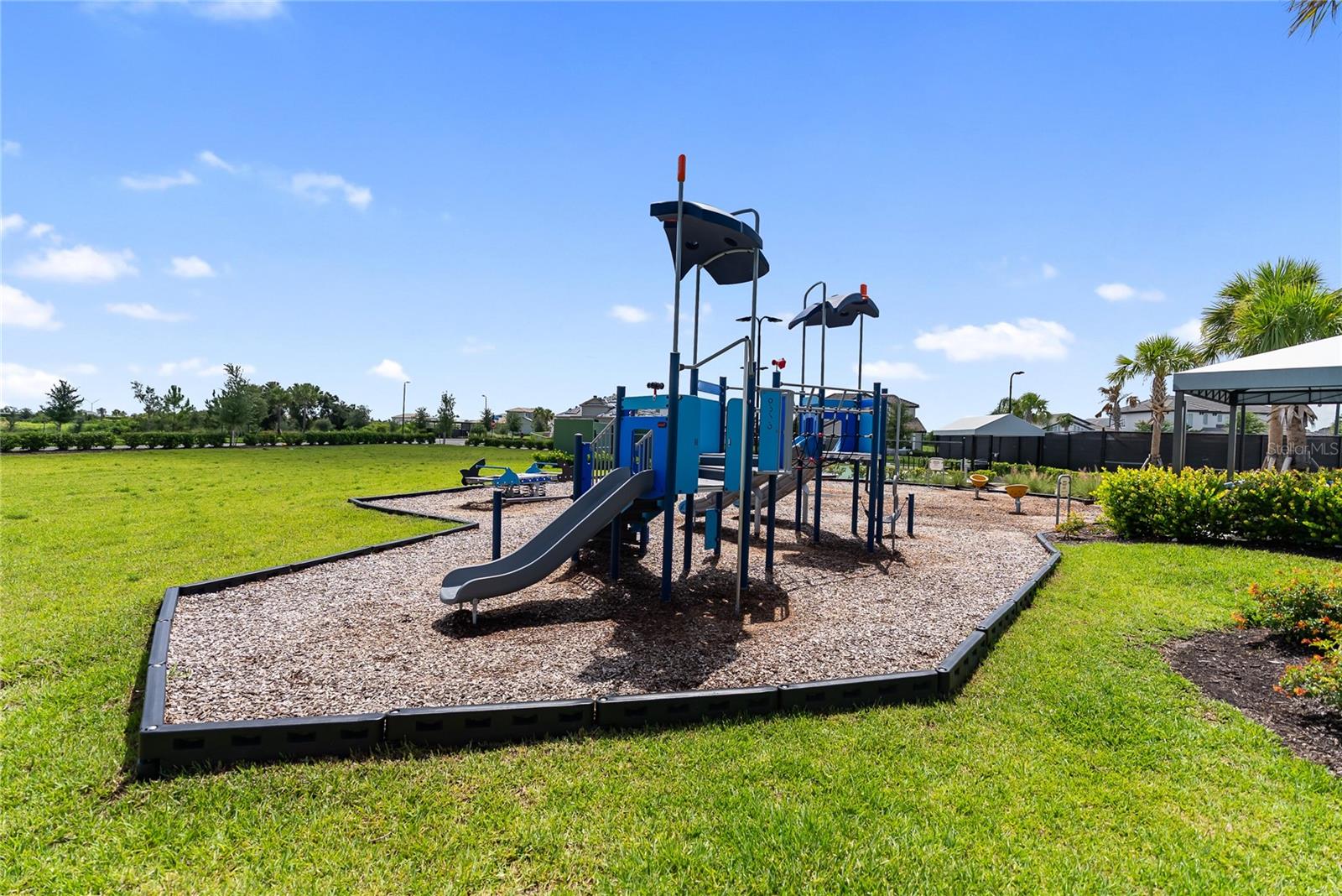 SWEETWATER AT LAKEWOOD RANCH PH I & II - Residential