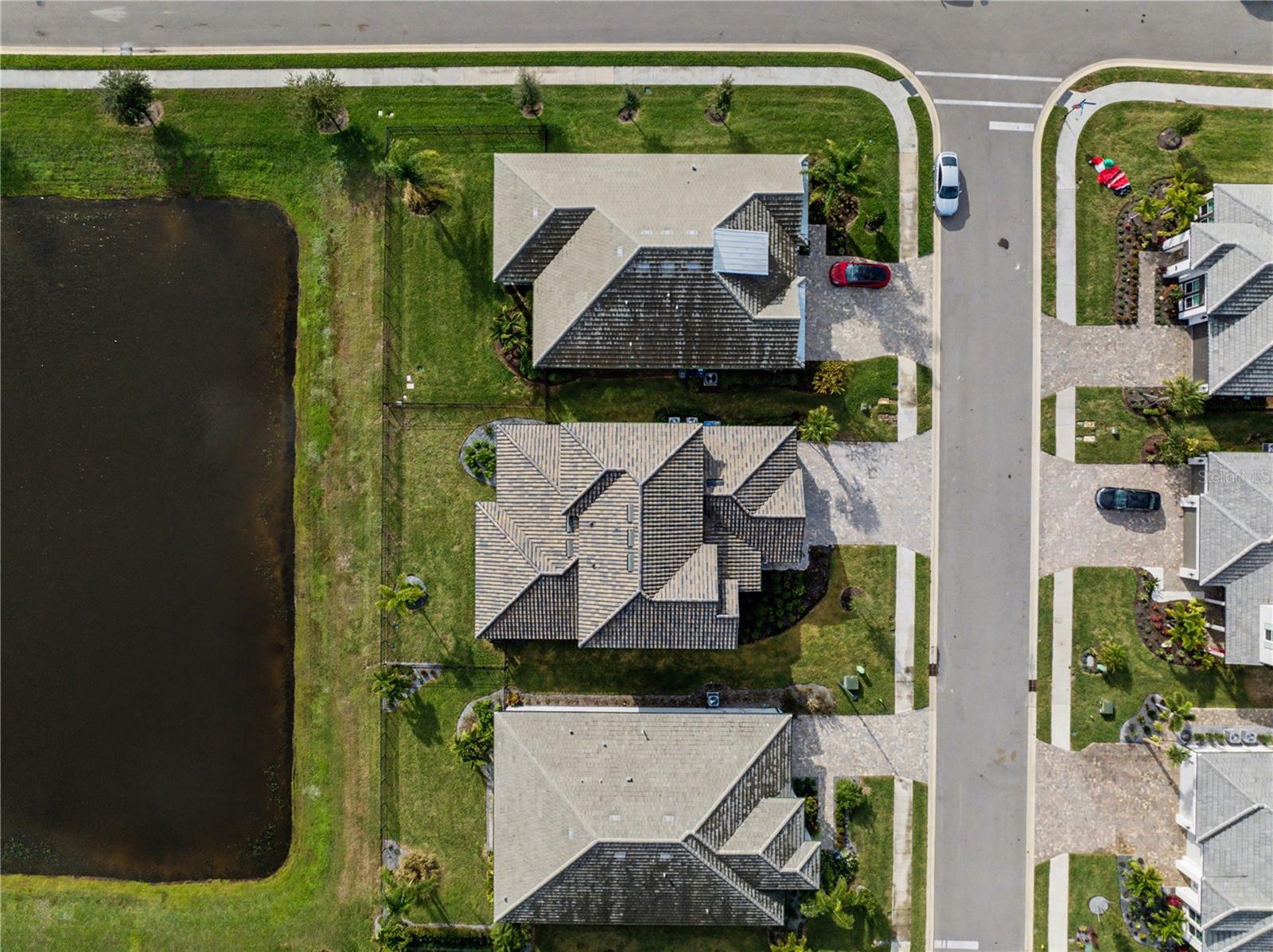 SWEETWATER AT LAKEWOOD RANCH PH I & II - Residential
