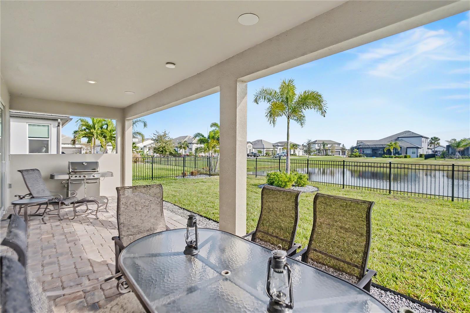 SWEETWATER AT LAKEWOOD RANCH PH I & II - Residential