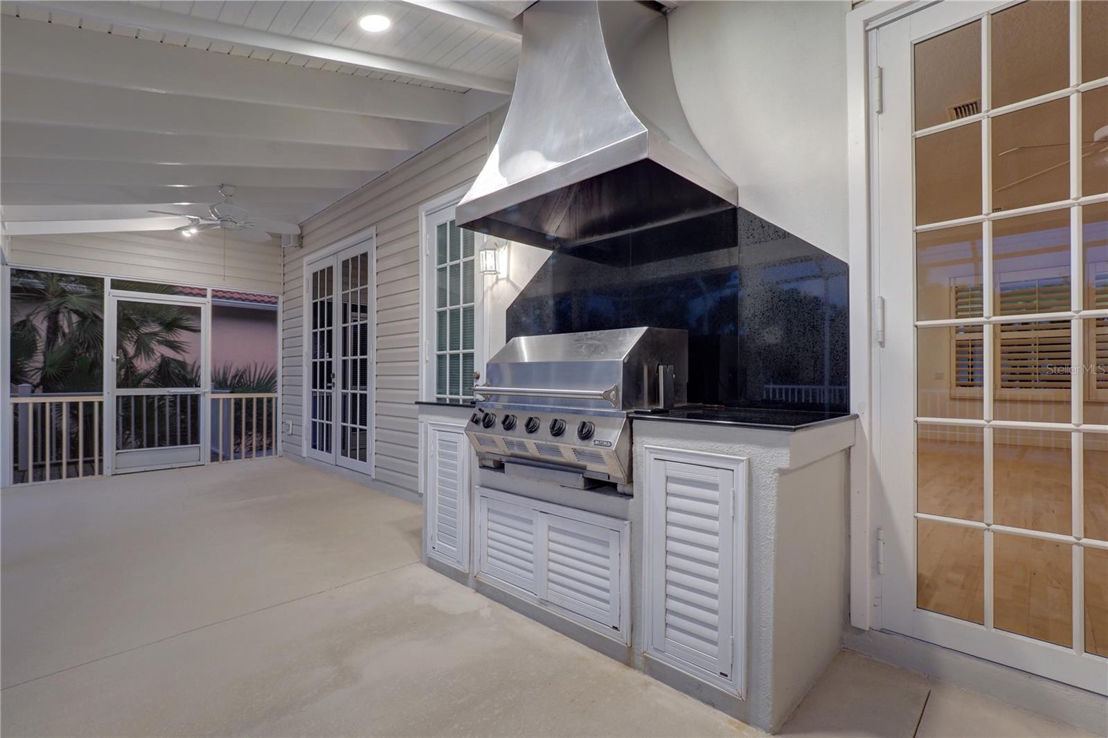 SORRENTO CAY - Residential