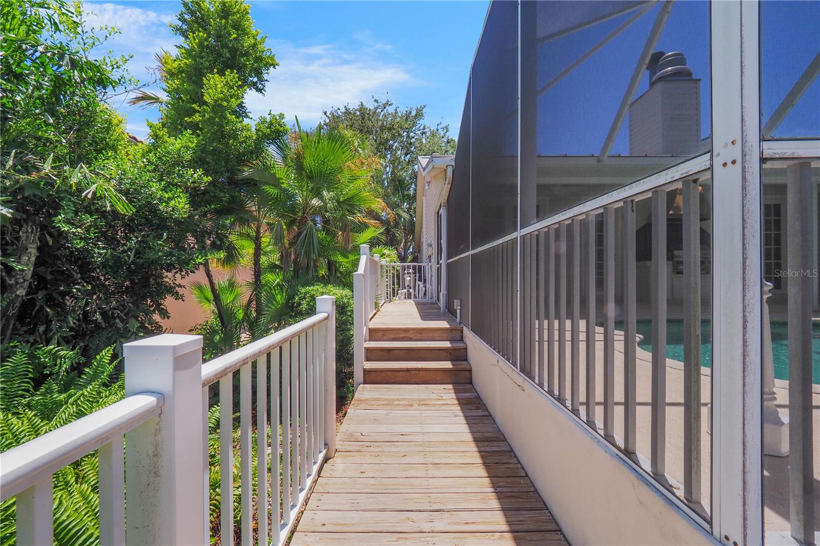 SORRENTO CAY - Residential
