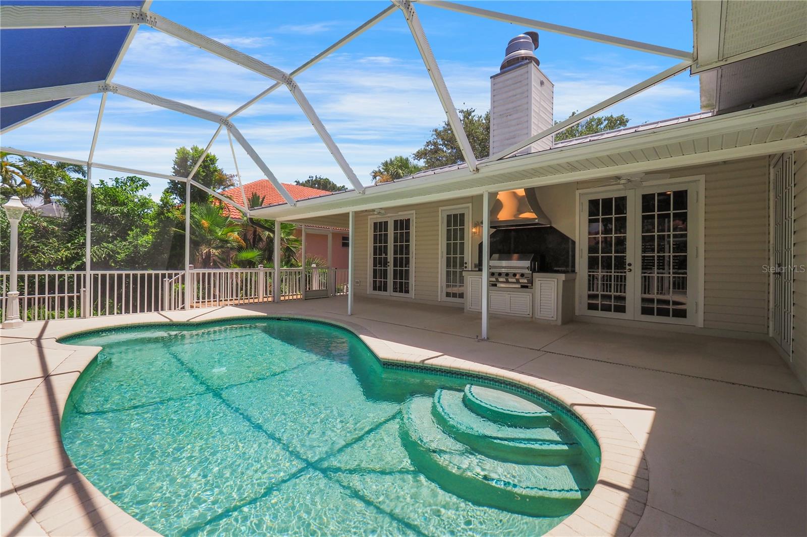 SORRENTO CAY - Residential