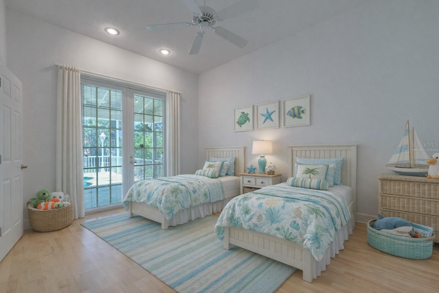 SORRENTO CAY - Residential