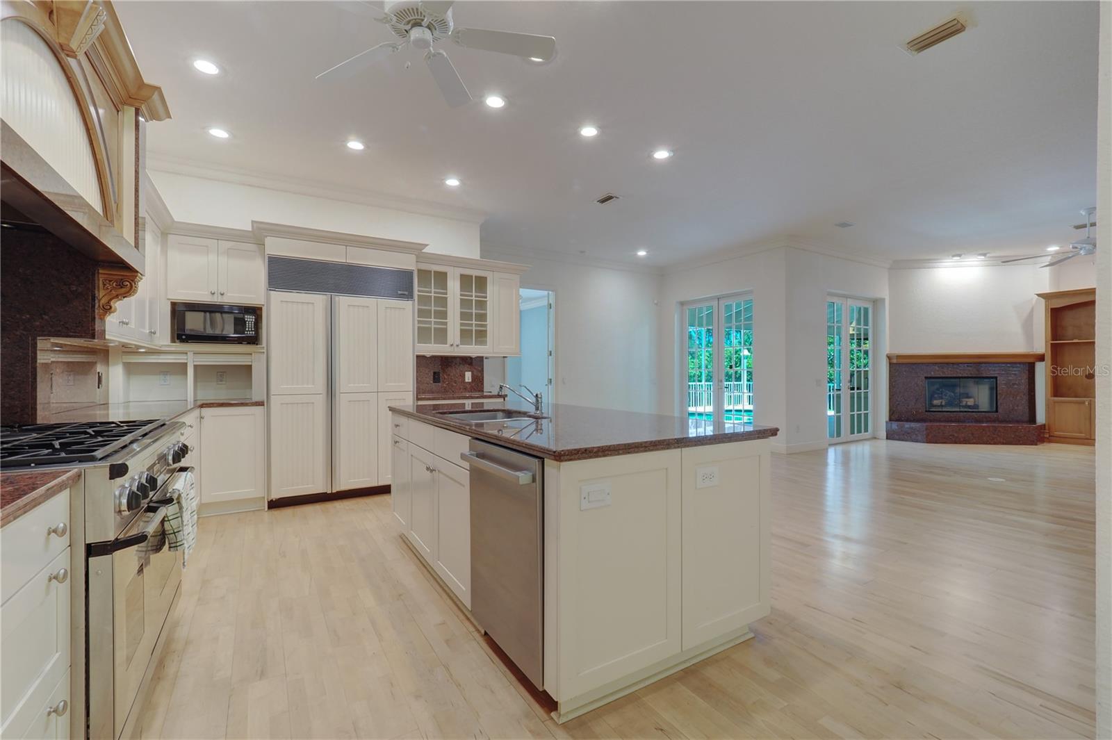 SORRENTO CAY - Residential