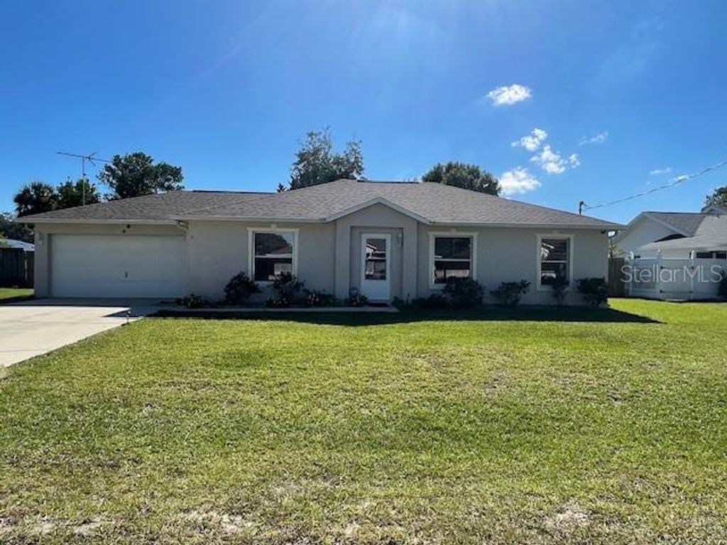 Photo of 51 Foster Lane, Palm Coast, FL 32137 (MLS # FC313825)