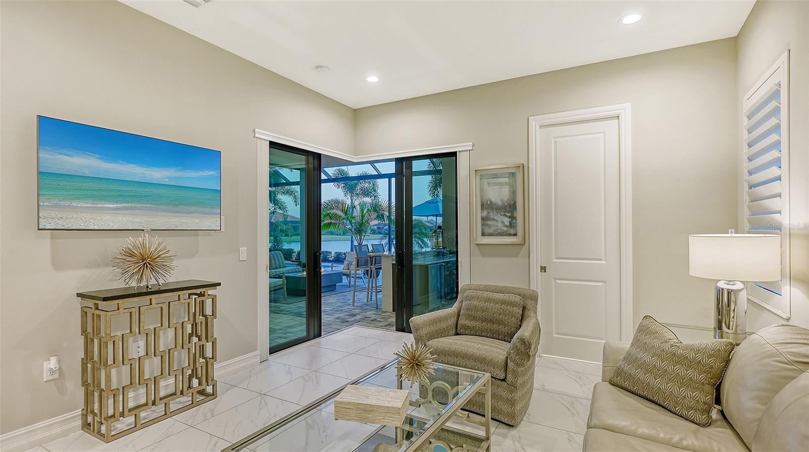 COUNTRY CLUB EAST AT LAKEWD RNCH YY1-4 - Residential