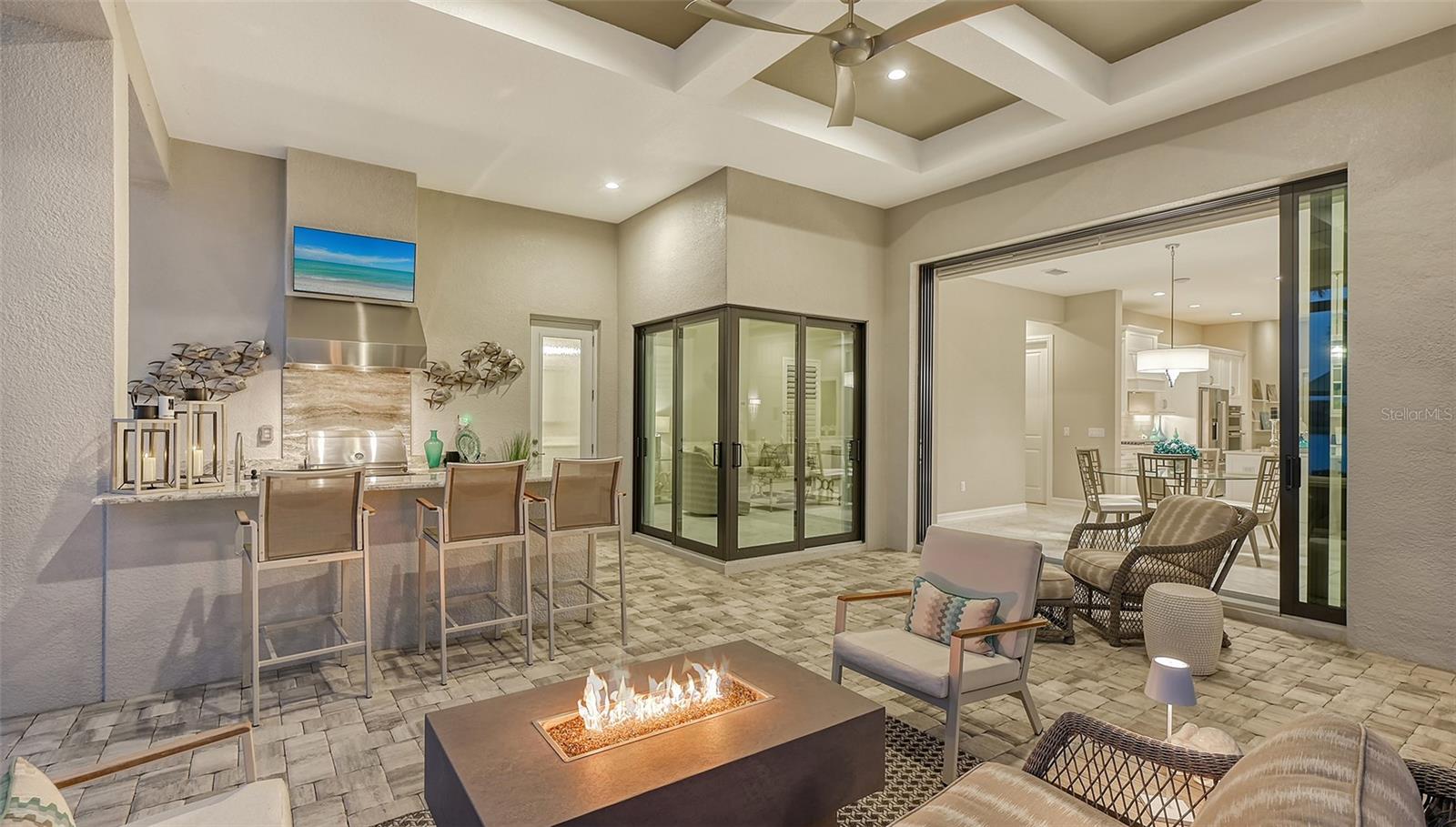 COUNTRY CLUB EAST AT LAKEWD RNCH YY1-4 - Residential