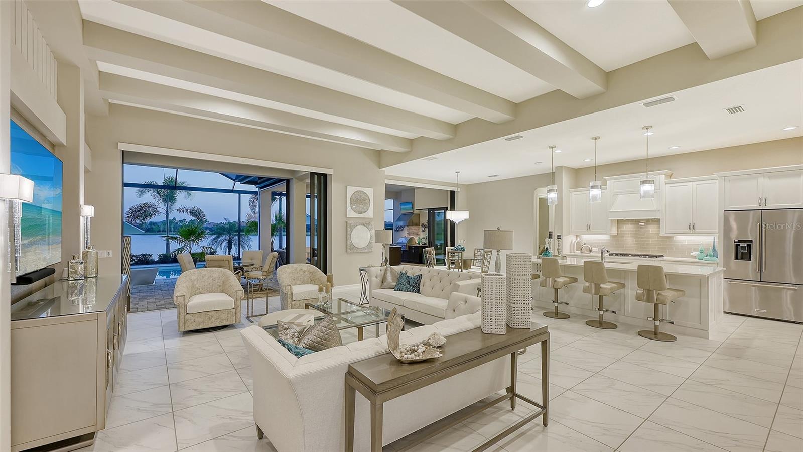 COUNTRY CLUB EAST AT LAKEWD RNCH YY1-4 - Residential