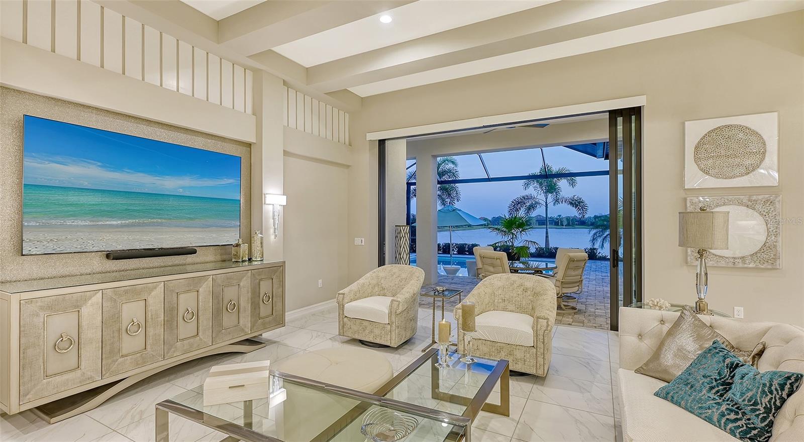 COUNTRY CLUB EAST AT LAKEWD RNCH YY1-4 - Residential