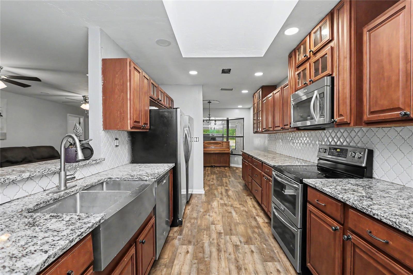 RAINBOW SPRINGS WOODLANDS - Residential