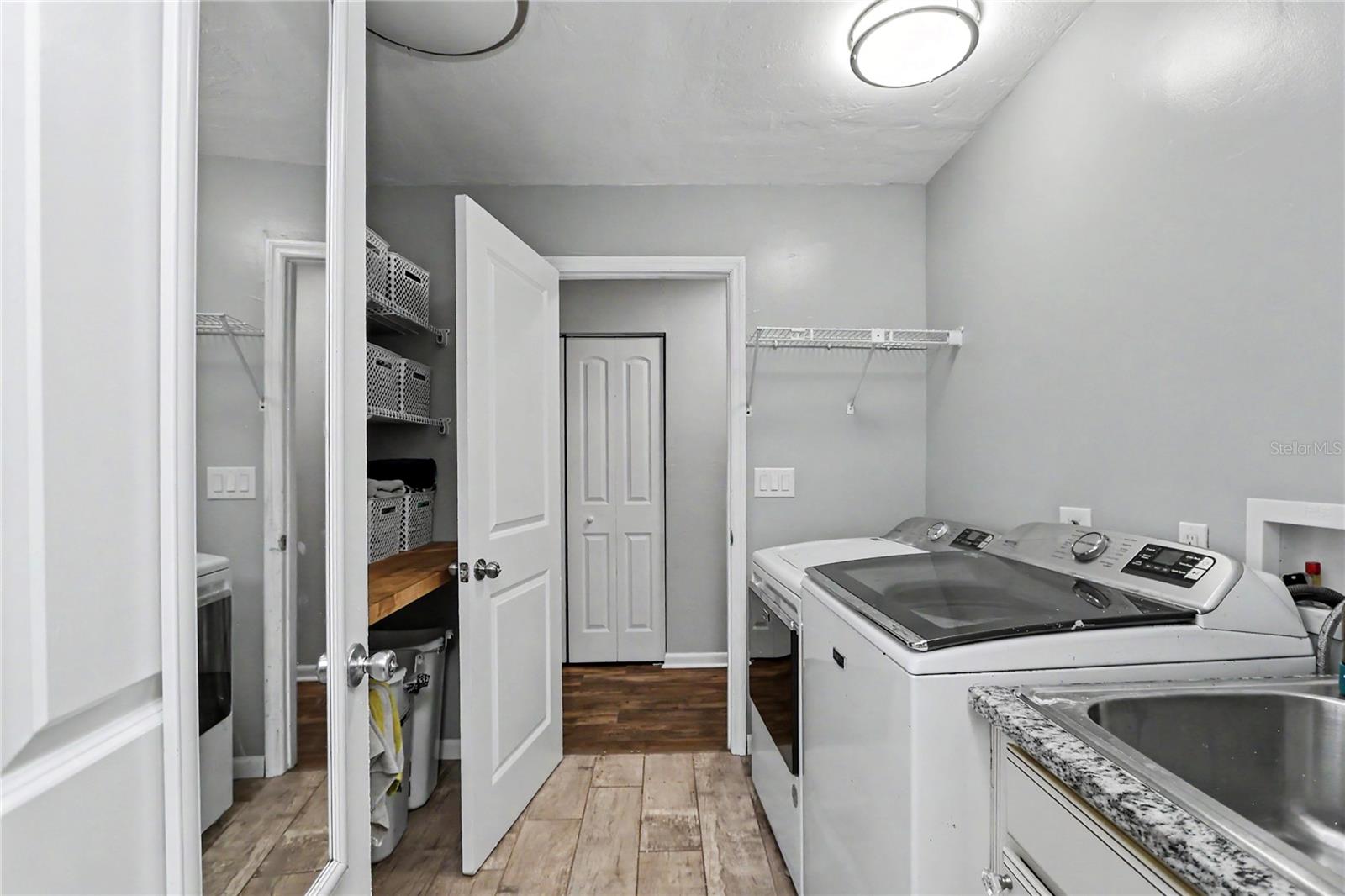 RAINBOW SPRINGS WOODLANDS - Residential