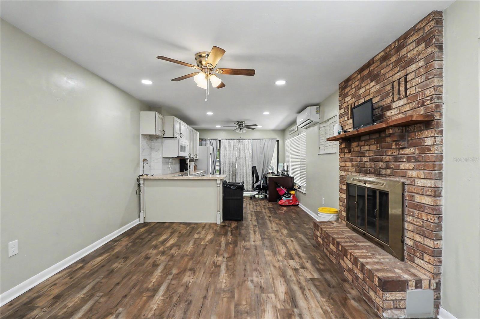 RAINBOW SPRINGS WOODLANDS - Residential