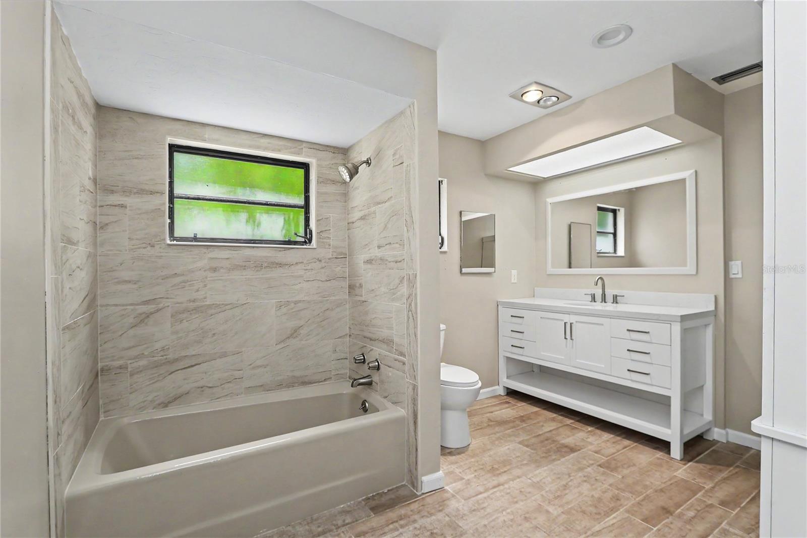 RAINBOW SPRINGS WOODLANDS - Residential