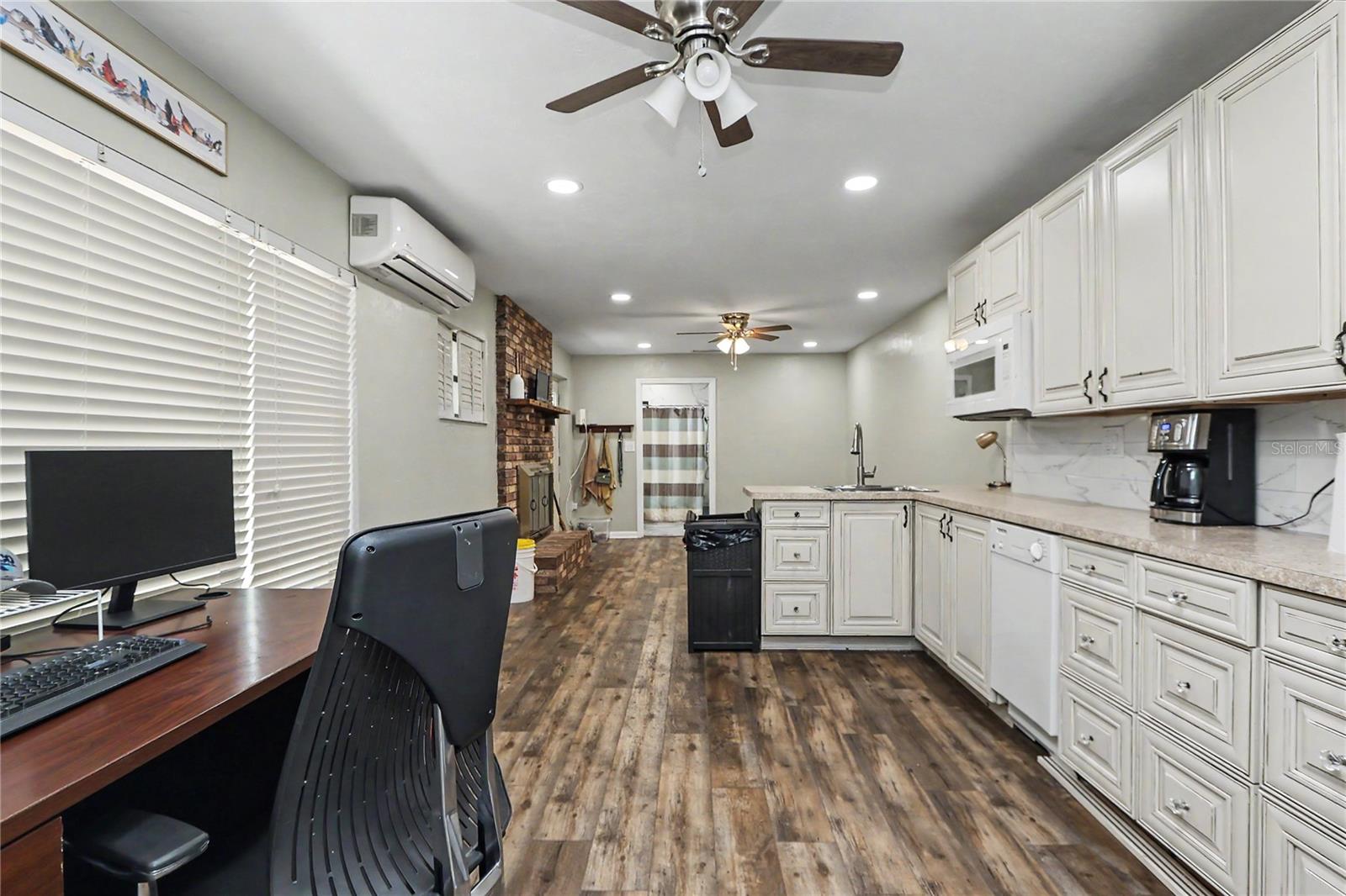 RAINBOW SPRINGS WOODLANDS - Residential