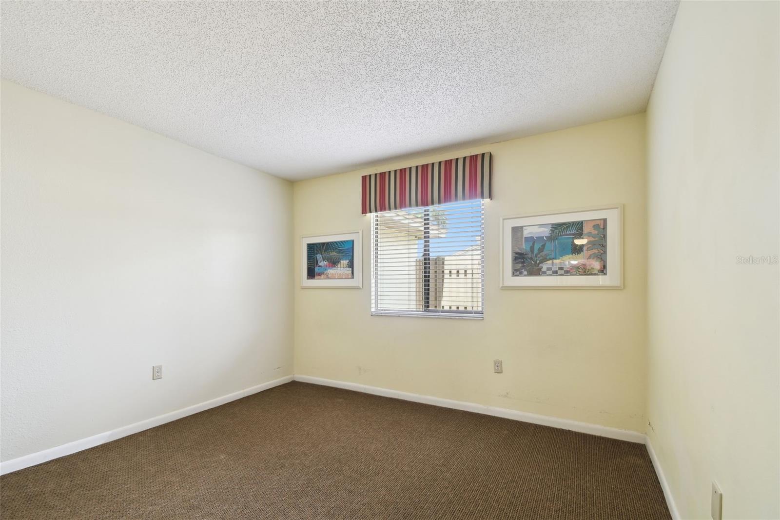 MEADOW OAKS A CONDO - Residential