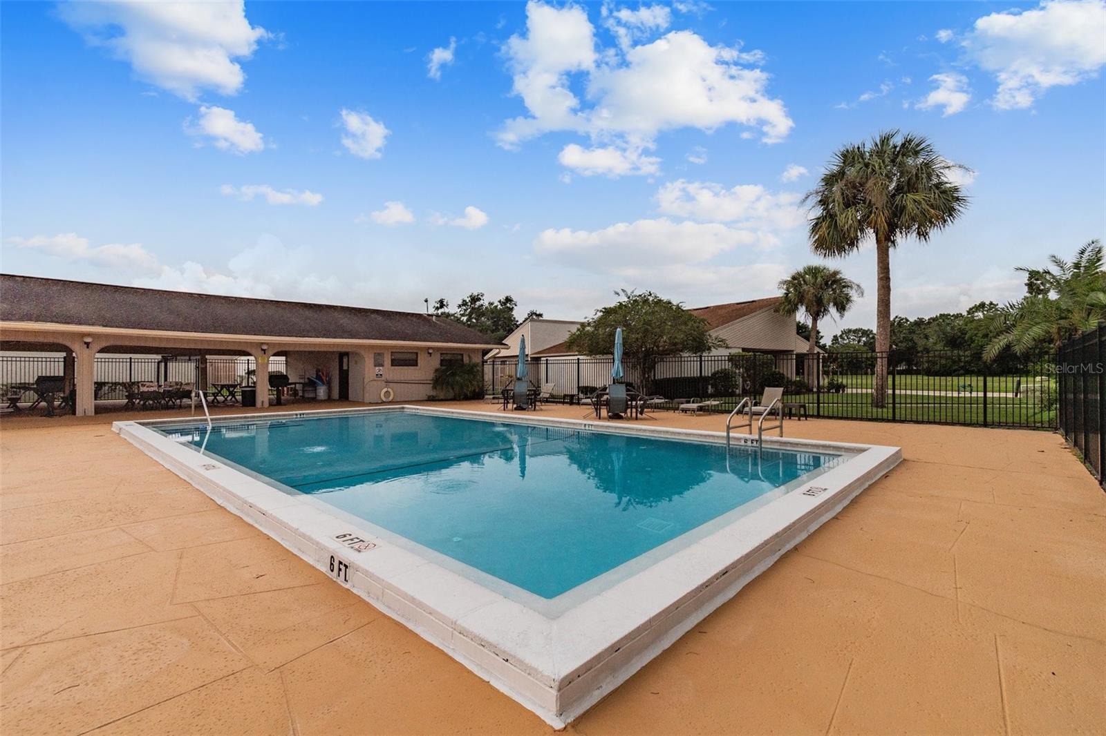 MEADOW OAKS A CONDO - Residential