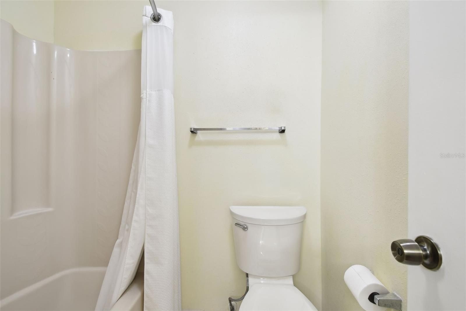 MEADOW OAKS A CONDO - Residential